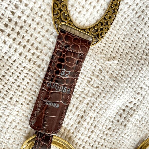 NWOT Brighton Womens Stretch Belt Size 32 Brown Leather Gold Tone Hardwear - SZ